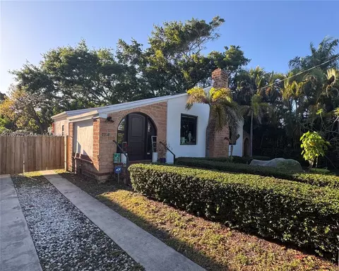 7020 NE 5th Ave, Miami, FL 33138