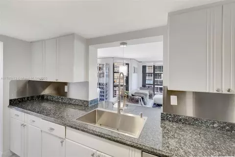 Kitchen - 1925 Brickell Ave #D901, Miami, FL 33129 photo 2 of 2