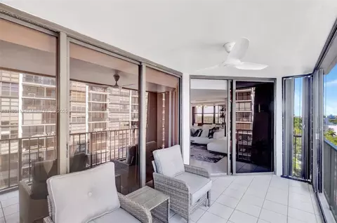 Exterior - 1925 Brickell Ave #D901, Miami, FL 33129 photo 1 of 1