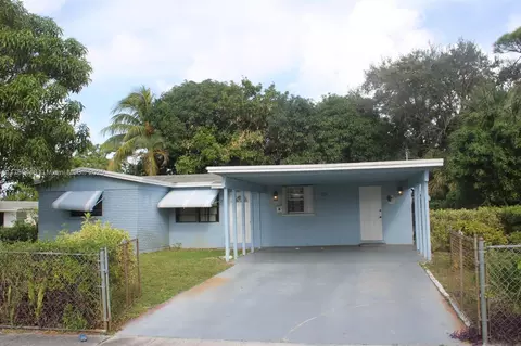 1530 W Avenue H W, Riviera Beach, FL 33404