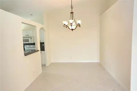 727 E 26th St, Hialeah, FL 33013