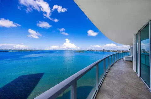 665 NE 25th St #1504, Miami, FL 33137
