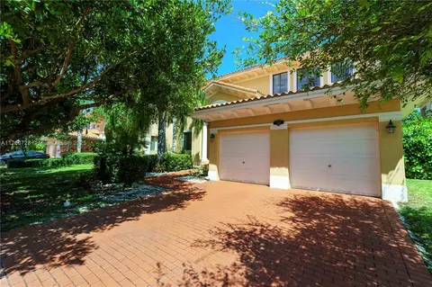 7547 SW 191st St, Cutler Bay, FL 33157