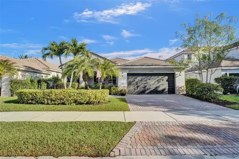 1265 Chenille Cir, Weston, FL 33327