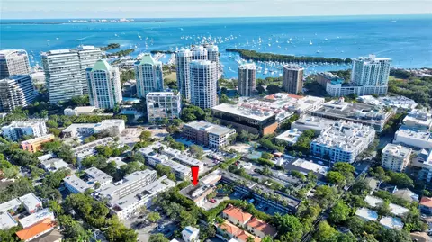 3245 Virginia St #18, Miami, FL 33133