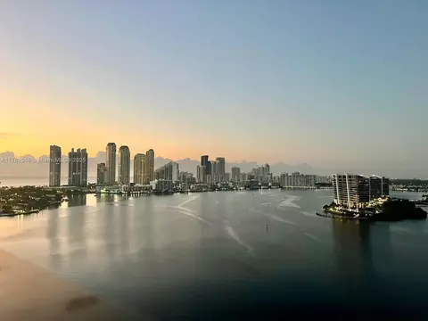3530 Mystic Pointe Dr #2210, Aventura, FL 33180