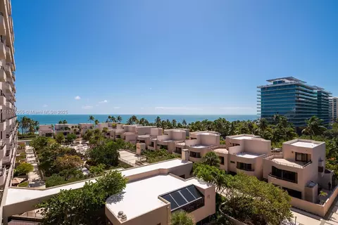 201 Crandon Blvd #605, Key Biscayne, FL 33149
