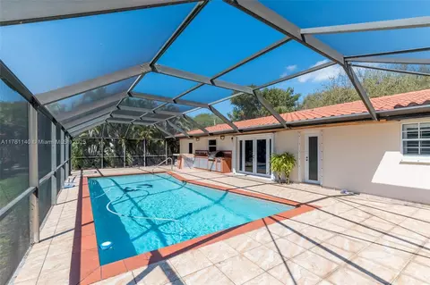 6930 Seagrape Ter, Miami Lakes, FL 33014 photo 23