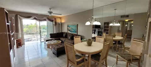 4451 NW 16th St #K302, Lauderhill, FL 33313