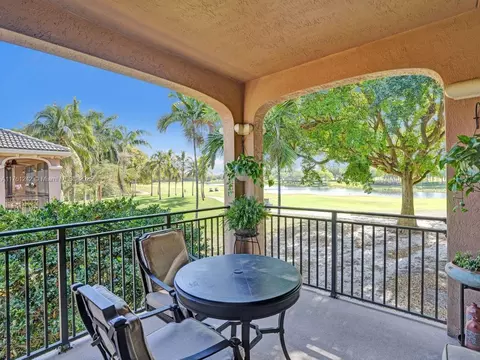 2769 Center Court Dr #3-21, Weston, FL 33332