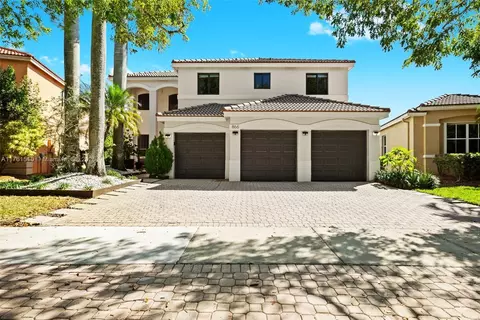 866 Hawthorn Ter, Weston, FL 33327
