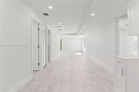 8000 NW 11th Ave, Miami, FL 33150