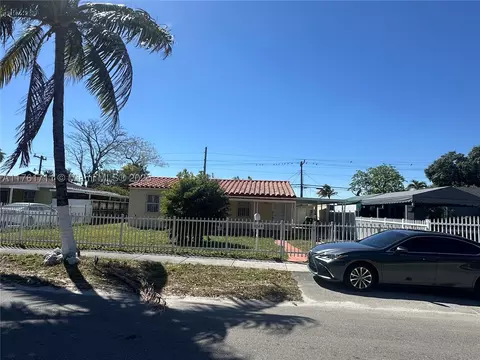 9140 NW 35th Ct, Miami, FL 33147