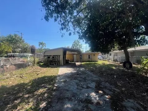 1770 NW 112th St, Miami, FL 33167