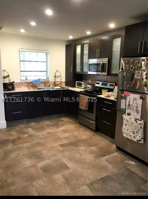 7344 SW 82nd St #C113, Miami, FL 33143
