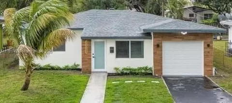 820 NW 10th St, Hallandale Beach, FL 33009