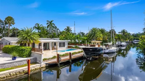 1722 W Las Olas Blvd, Fort Lauderdale, FL 33312