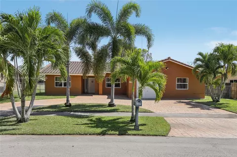 5664 SW 114th Ave, Cooper City, FL 33330