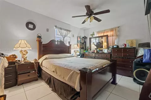 Bedroom - 165 E 18th St, Hialeah, FL 33010 photo 2 of 4