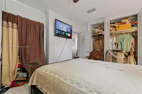 Bedroom - 165 E 18th St, Hialeah, FL 33010 photo 3 of 4
