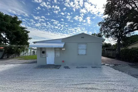 1366 NW 103 St, Miami, FL 33147