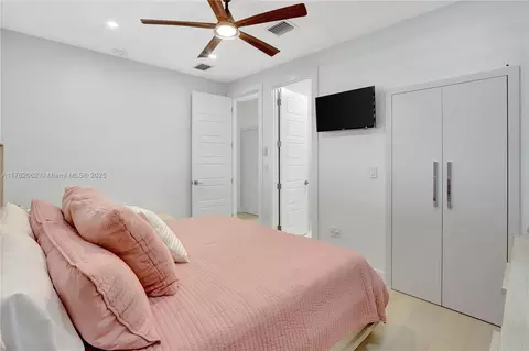 Bedroom - 6543 SW 162 Path, Miami, FL 33193 photo 8 of 10