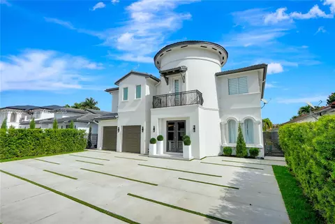 Exterior - 6543 SW 162 Path, Miami, FL 33193 photo 4 of 6