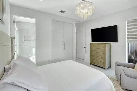 Bedroom - 6543 SW 162 Path, Miami, FL 33193 photo 6 of 10