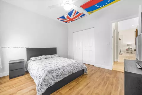 Bedroom - 2943 Oakbrook Dr, Weston, FL 33332 photo 5 of 6