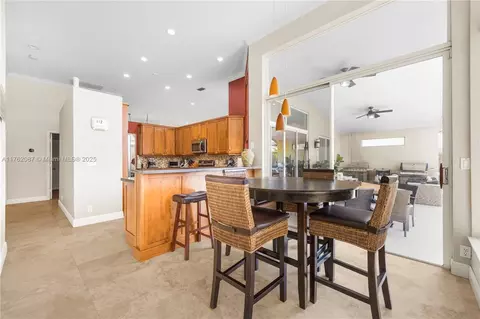 Other - 2943 Oakbrook Dr, Weston, FL 33332 photo 5 of 11