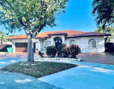 8947 NW 172nd Ter, Hialeah, FL 33018