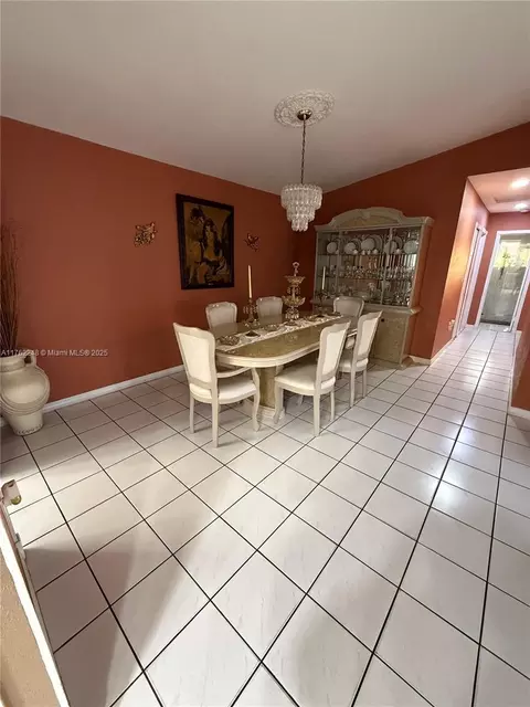 Undisclosed, Hialeah, FL 33018 photo 5