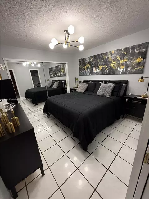 Undisclosed, Hialeah, FL 33018 photo 8