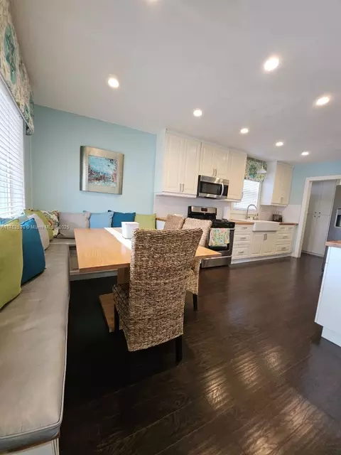 Kitchen - 653 E 43rd St, Hialeah, FL 33013 photo 1 of 5