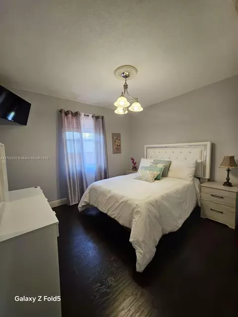 Bedroom - 653 E 43rd St, Hialeah, FL 33013 photo 3 of 4
