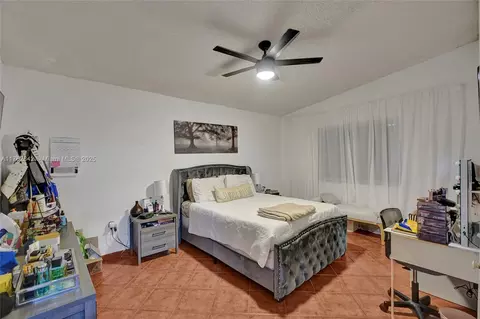 Bedroom - 3355 W 68th St Unit #120, Hialeah, FL 33018 photo 2 of 3
