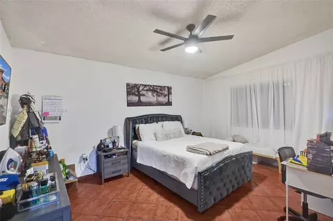 Bedroom - 3355 W 68th St Unit #120, Hialeah, FL 33018 photo 1 of 3