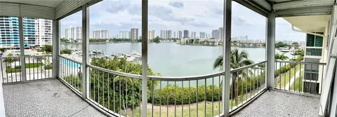 2861 Leonard Dr #F601, Aventura, FL 33160