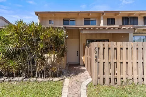 8045 SW 21st Ct #8045, Davie, FL 33324