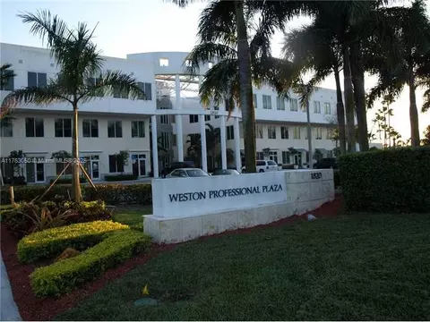 1820 N Corporate Lakes Blvd, Weston, FL 33326