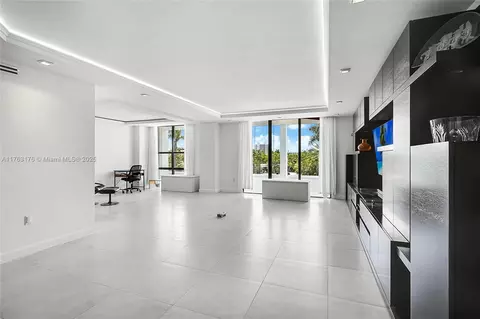 9801 Collins Ave #5M, Bal Harbour, FL 33154