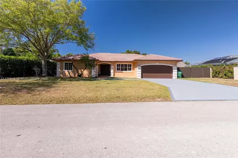 21444 SW 128th Pl, Miami, FL 33177