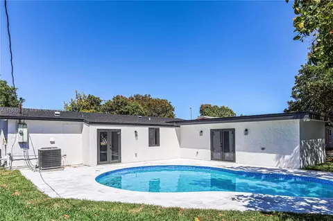 6590 NW 22nd St, Sunrise, FL 33313