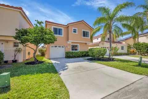 1091 SE 6th Ave, Dania Beach, FL 33004