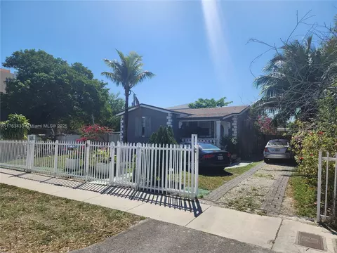 1734 NW 53rd St, Miami, FL 33142