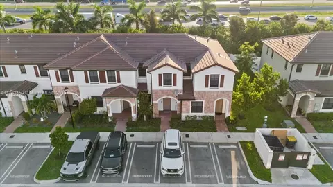 11103 W 32nd Ln #0, Hialeah, FL 33018
