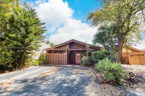 6120 NW 33rd Ter, Fort Lauderdale, FL 33309