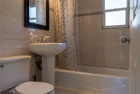 Bath - 1231 E 8th Ave, Hialeah, FL 33010 photo 1 of 1