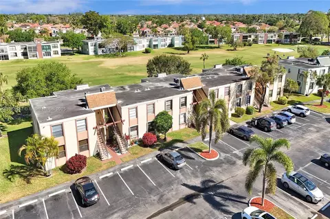 7311 NW 18th St #204, Margate, FL 33063 photo 2