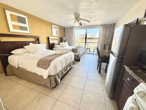 19201 Collins Ave #338, Sunny Isles Beach, FL 33160